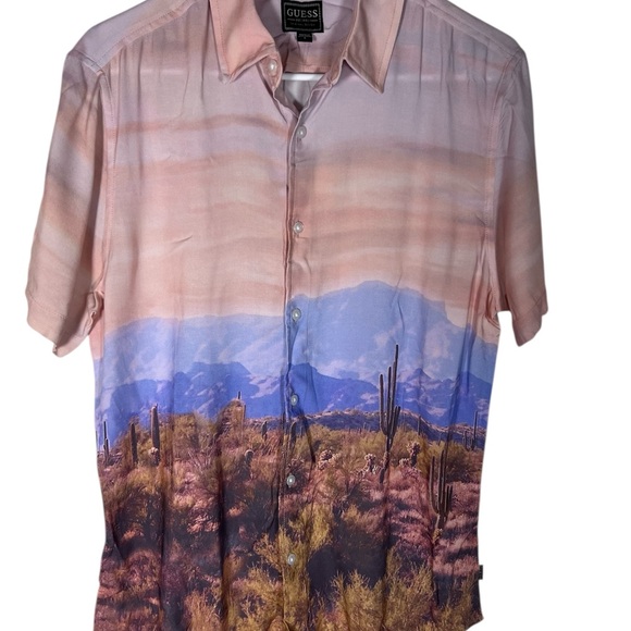 GUESS Cactus Challis Desert Landscape Viscose Shirt Size S - Picture 1 of 4